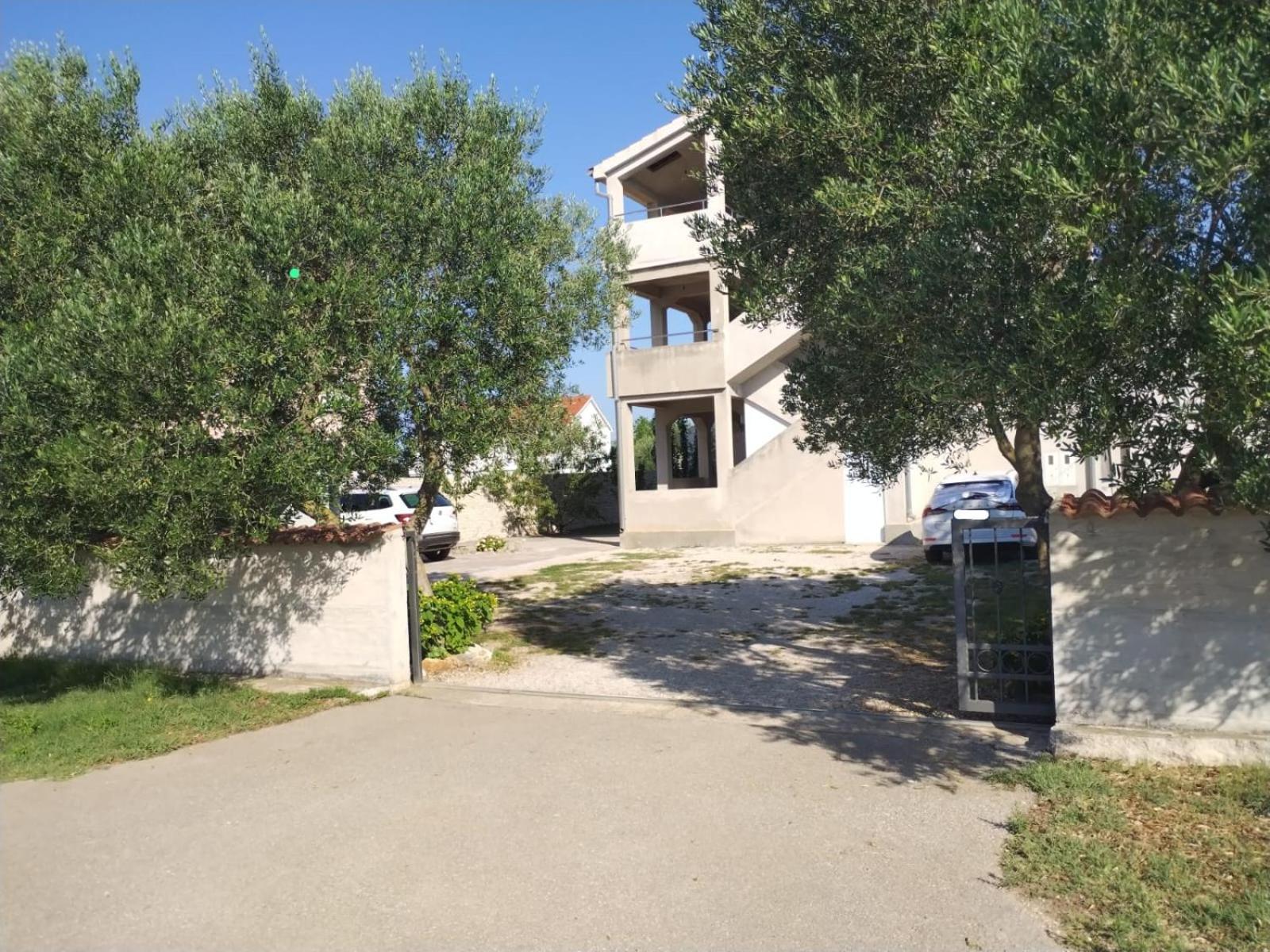 Apartman Kristina Sa Dvije Sobe Biograd Na Moru Dış mekan fotoğraf